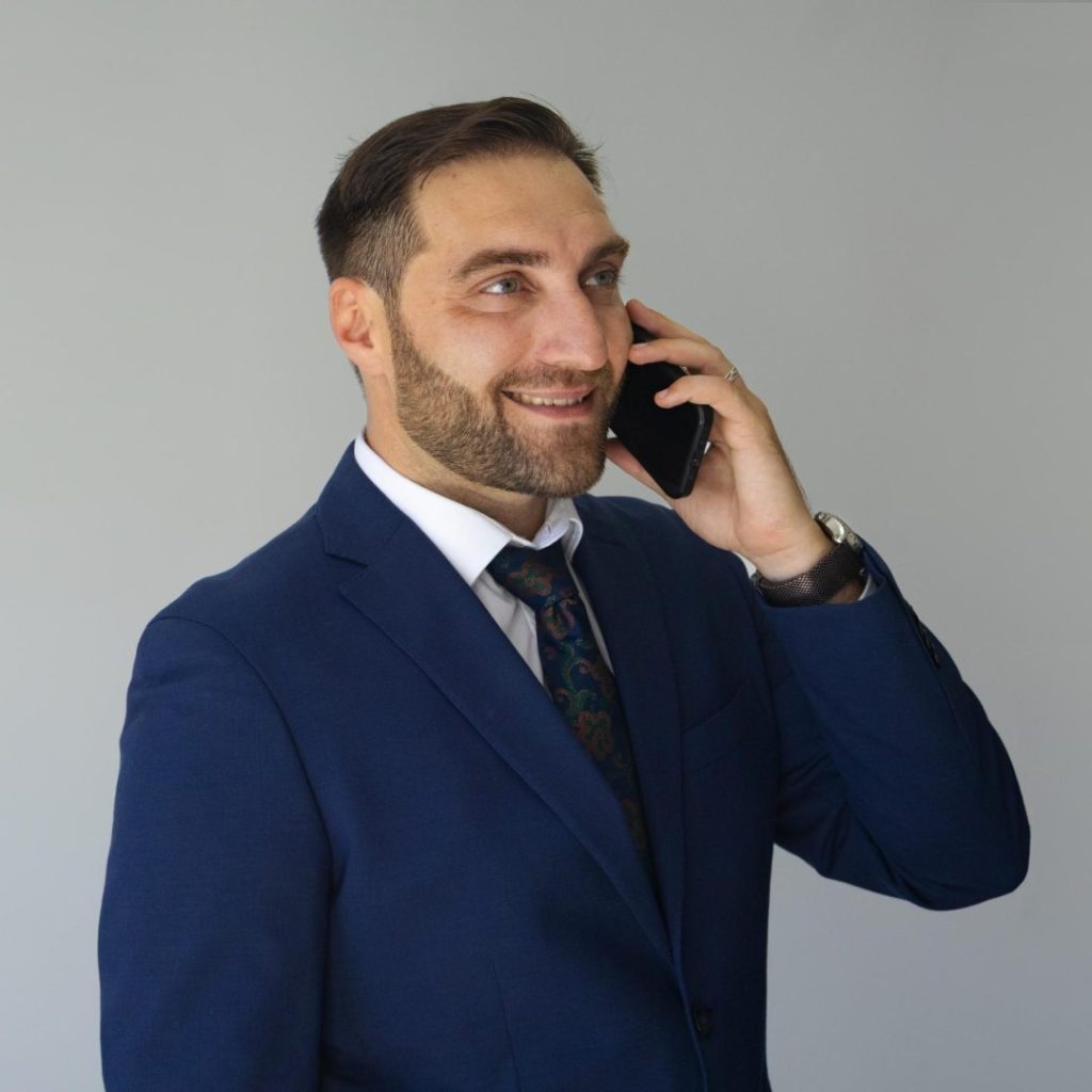 Actualizarea documentelor de credit după schimbarea locului de muncă – The Money Advisor oferă suport, Ovidiu Lupu îți explică pașii